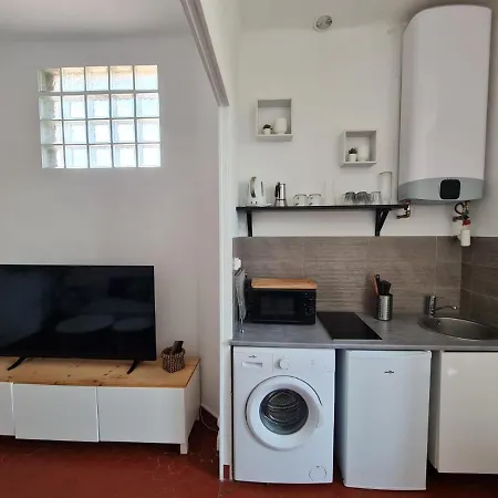 T2 - 35m2 - Coin Terrasse - Parking Facile - Wifi Διαμέρισμα *